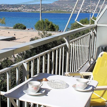 Apartment Sea View In Front Of The Beach Of Agia Marina Porto Rafti Exterior foto